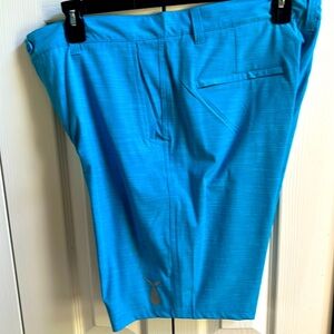 Men’s size 34 Tunaskin shorts